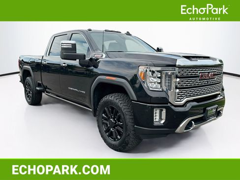 Used 2022 GMC Sierra 2500 Denali w/ Denali Black Diamond Edition AWD/4WD image 1