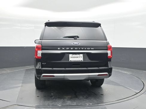 Used 2024 Ford Expedition XLT RWD image 17