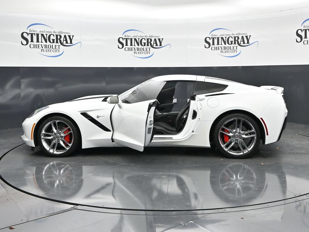 Used 2019 Chevrolet Corvette Stingray Coupe w/ 1LT RWD image 37