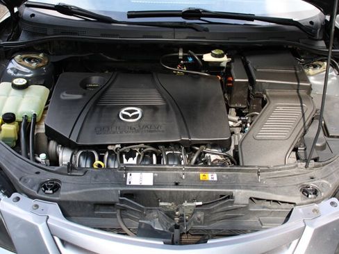 Used 2004 MAZDA MAZDA3 s FWD image 17