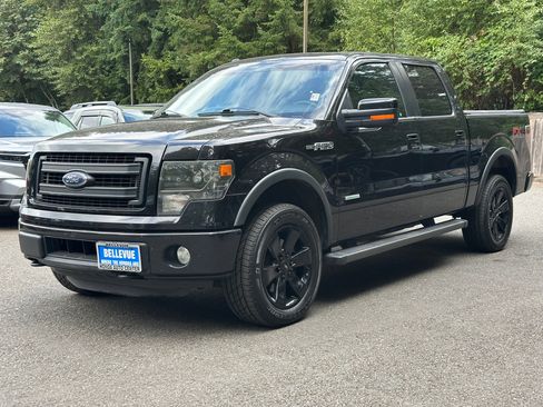 Used 2014 Ford F150 FX4 w/ Equipment Group 402A Luxury image 4