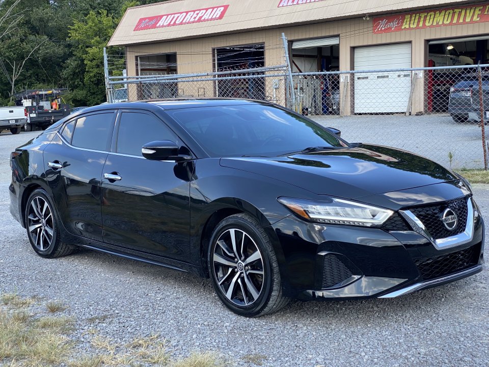 Used 2021 Nissan Maxima 3.5 SV w/ Floor Mat Group FWD image 3