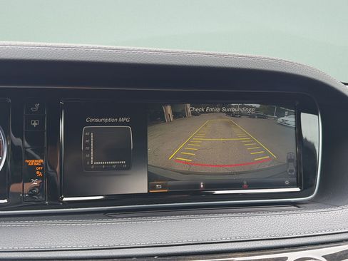 Used 2015 Mercedes-Benz S 550 4MATIC Sedan image 19
