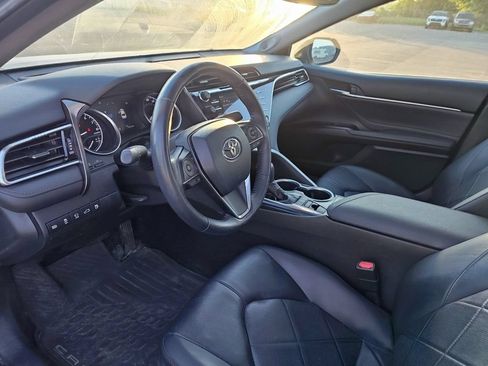 Used 2018 Toyota Camry XLE w/ Audio Package FWD image 7