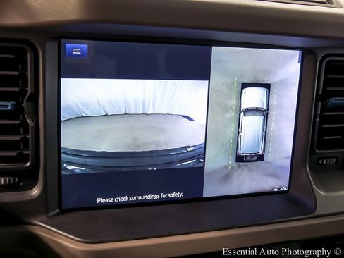 Used 2024 Ford Bronco Wildtrak image 17