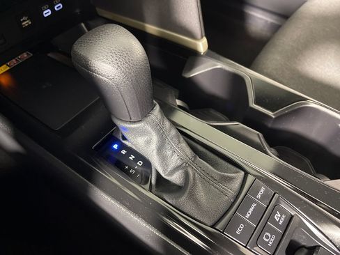 Used 2025 Toyota Camry LE FWD image 22