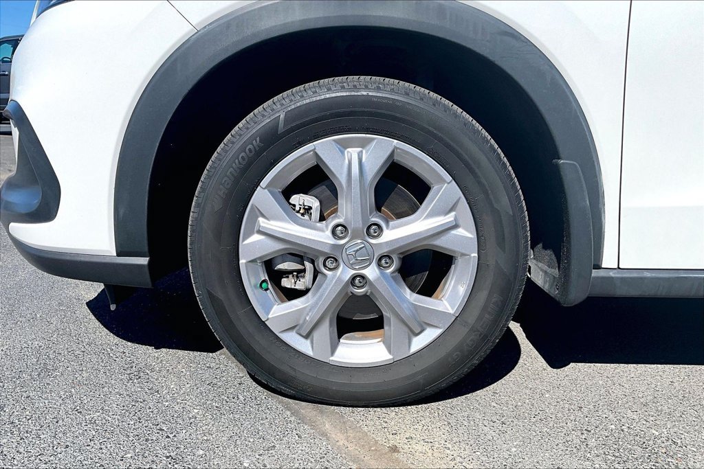 Used 2024 Honda HR-V LX image 2