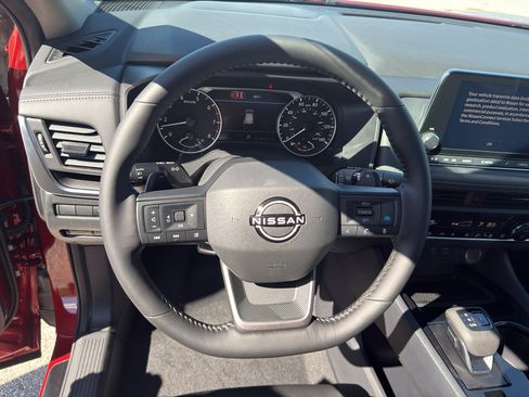New 2026 Nissan Rogue SV AWD/4WD image 16