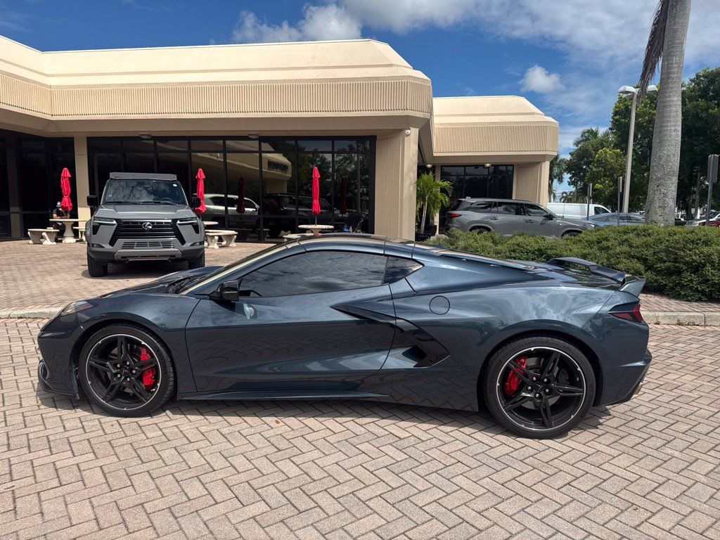 Used 2020 Chevrolet Corvette Stingray Premium Cpe w/ 3LT Preferred Equipment Group RWD image 4