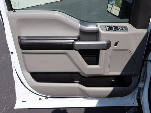 Used 2018 Ford F150 XLT w/ Equipment Group 302A Luxury image 22