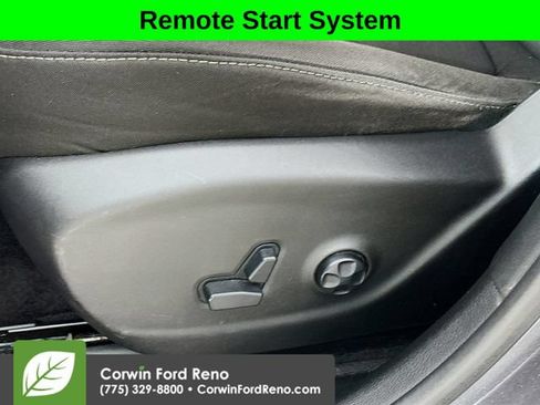 Used 2016 Jeep Cherokee Latitude w/ Comfort/Convenience Group AWD/4WD image 18