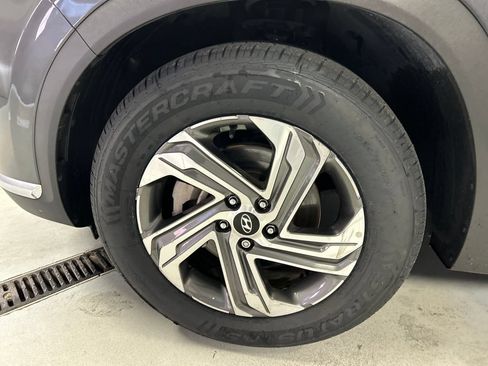 Used 2023 Hyundai Santa Fe SEL w/ Premium Package FWD image 9