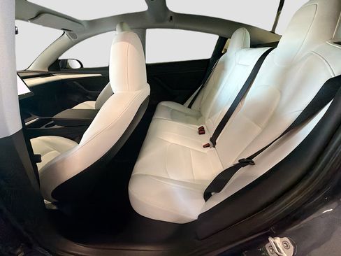 Used 2023 Tesla Model 3 Long Range AWD/4WD image 30