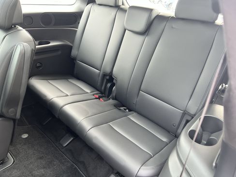 Used 2026 Hyundai Palisade Calligraphy image 32