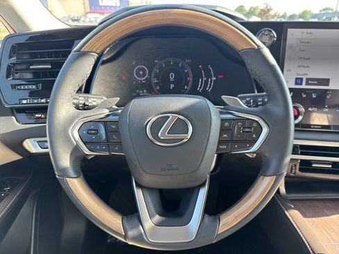 Used 2024 Lexus RX 350 Premium w/ Cold Area Package AWD/4WD image 22