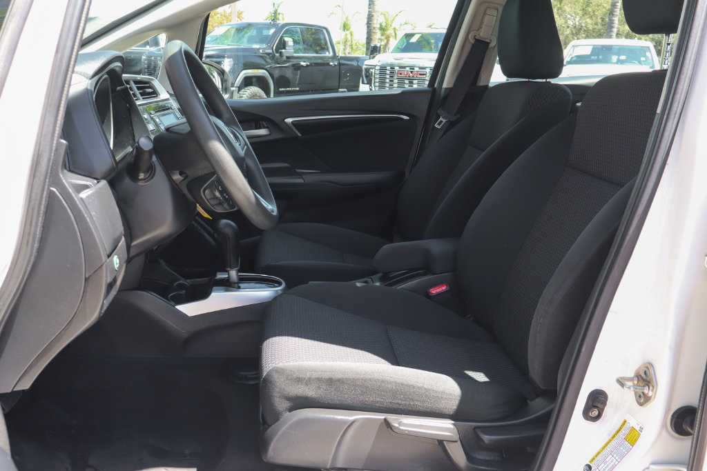 Used 2019 Honda Fit LX image 18