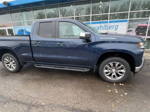 Certified 2022 Chevrolet Silverado 1500 LT image 9