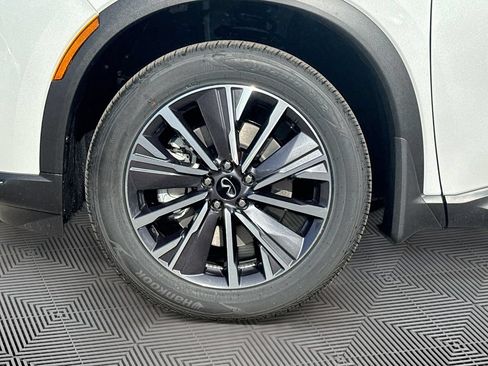 Used 2027 INFINITI QX60 Luxe w/ Cargo Package FWD image 35