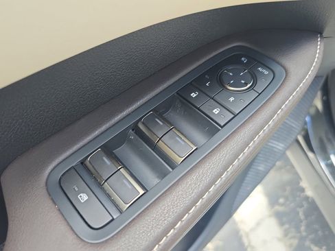 Used 2023 Lexus RX 350 FWD image 16