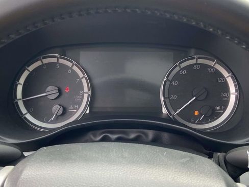 Used 2023 Toyota Highlander XLE image 34