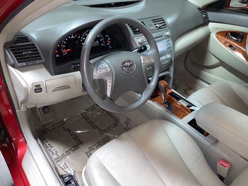 Used 2009 Toyota Camry XLE FWD image 9
