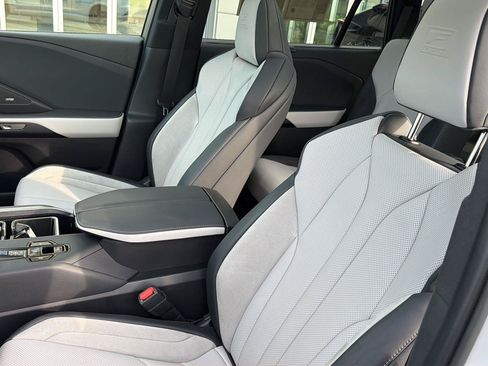Certified 2026 Lexus TX 500h AWD w/ Technology Package image 30