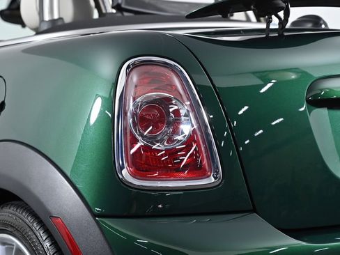 Used 2015 MINI Cooper Roadster S image 7