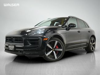 Used 2024 Porsche Macan S AWD/4WD video 1
