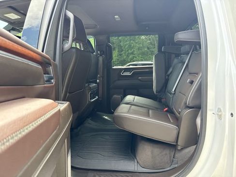 Used 2024 GMC Sierra 2500 Denali w/ Technology Package AWD/4WD image 14