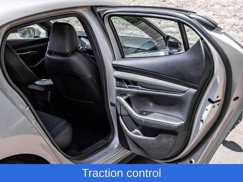 Used 2022 MAZDA MAZDA3 s FWD image 21