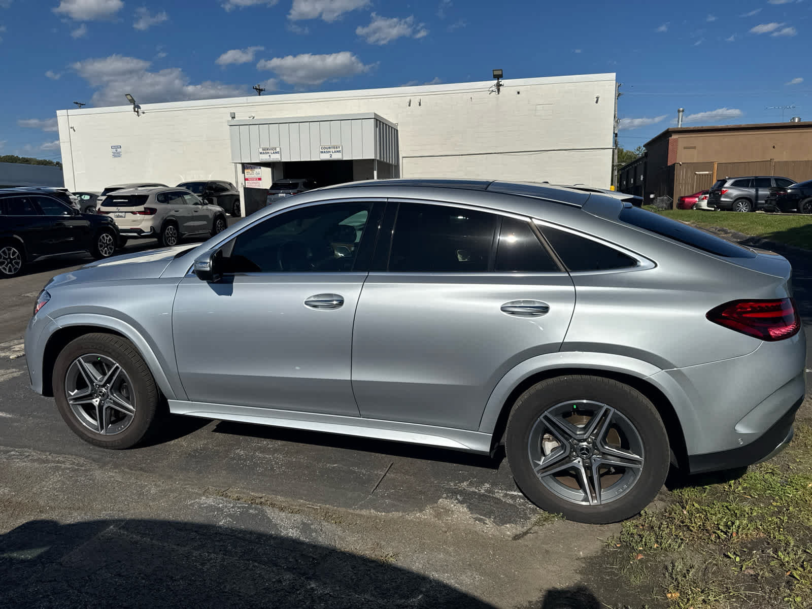 Used 2025 Mercedes-Benz GLE 450 4MATIC Coupe image 4