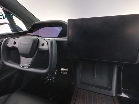 Used 2023 Tesla Model X AWD/4WD image 27