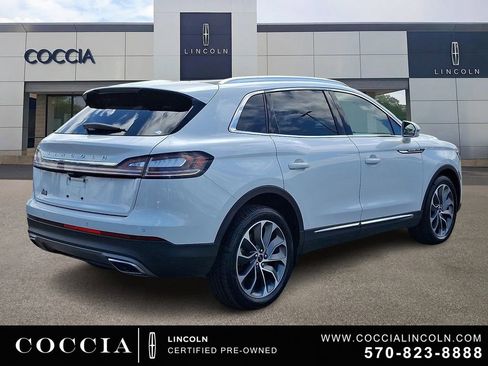 Certified 2022 Lincoln Nautilus Reserve AWD/4WD image 4