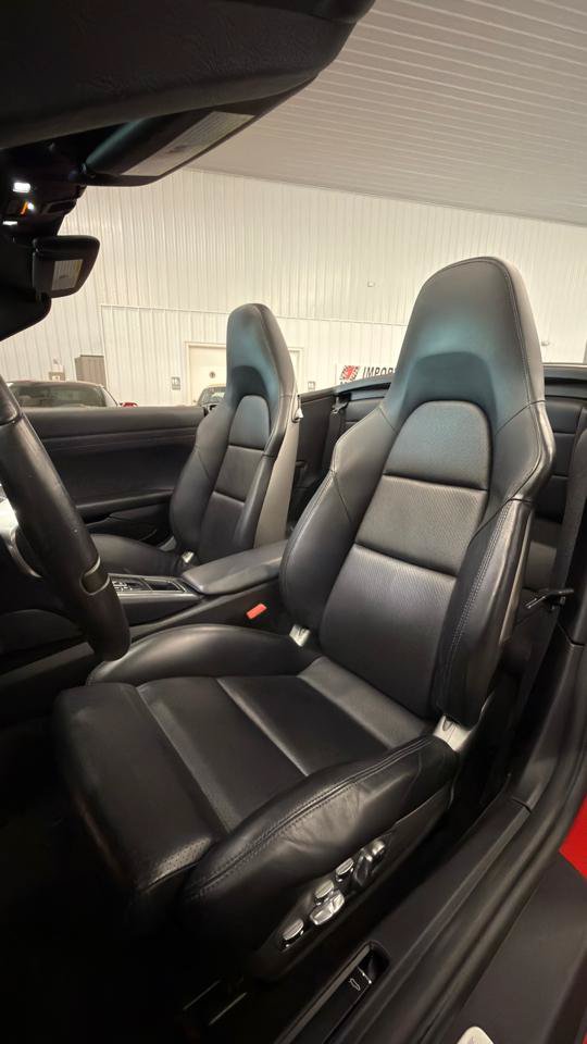 Used 2014 Porsche 911 Carrera 4S AWD/4WD image 40