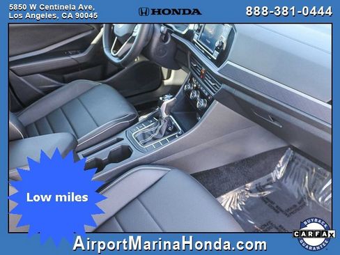 Used 2023 Volkswagen Jetta SE image 20