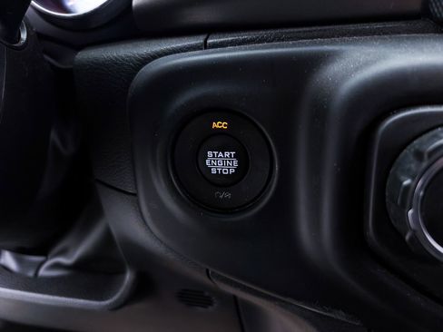 Used 2023 Jeep Wrangler Sport S image 24