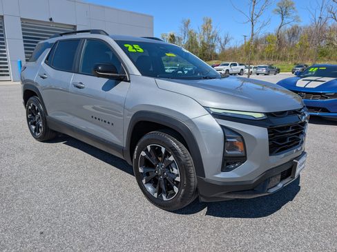 Used 2025 Chevrolet Equinox RS w/ Safety and Technology Package image 7
