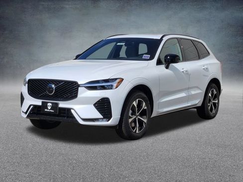 New 2026 Volvo XC60 B5 Core w/ Climate Package AWD/4WD image 3