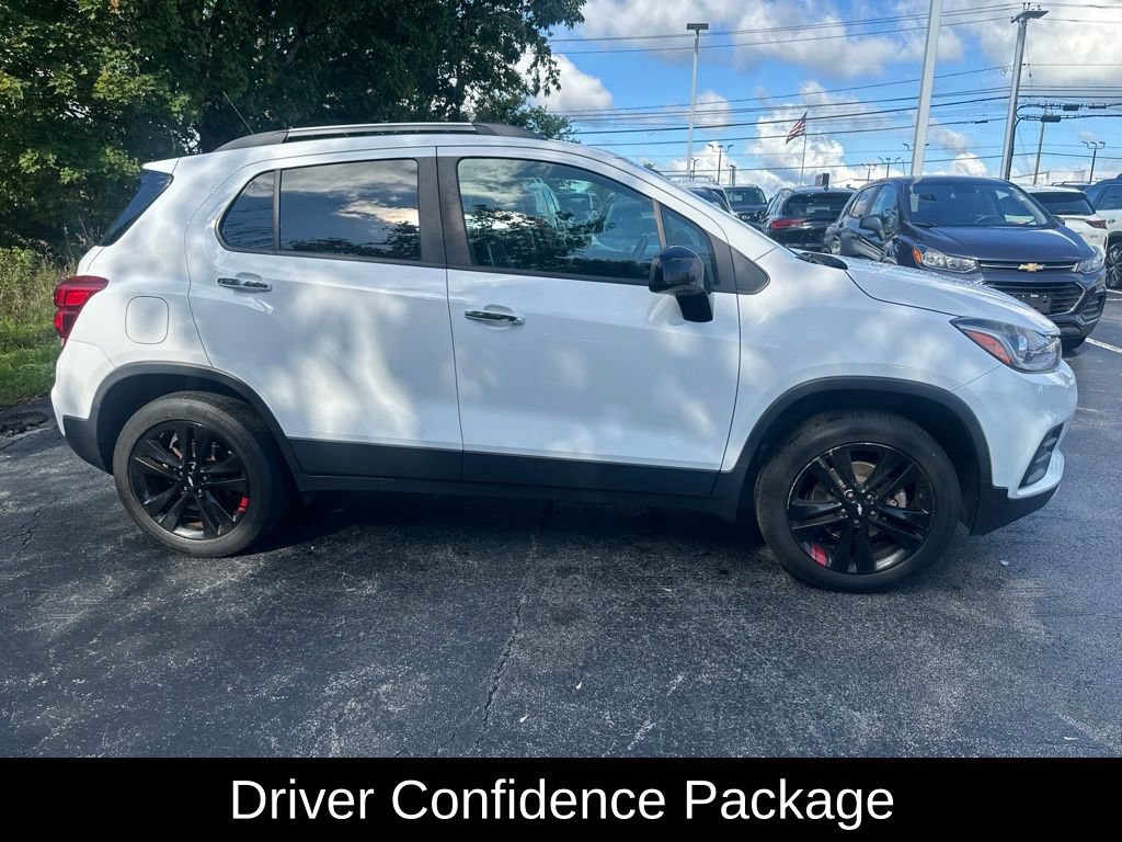 Used 2018 Chevrolet Trax LT w/ Redline Edition AWD/4WD image 4