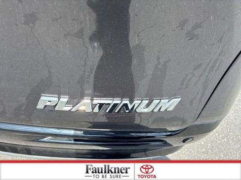 Used 2025 Toyota Sienna Platinum AWD/4WD image 26