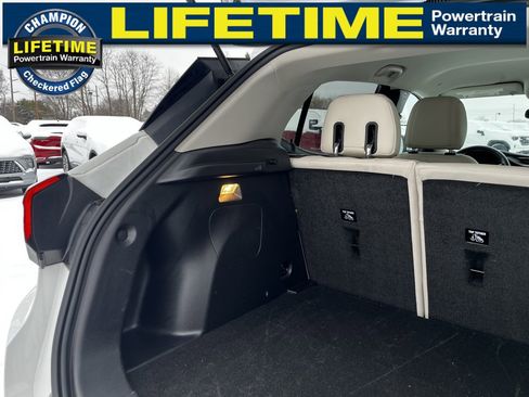 Used 2023 Buick Encore GX Select image 11