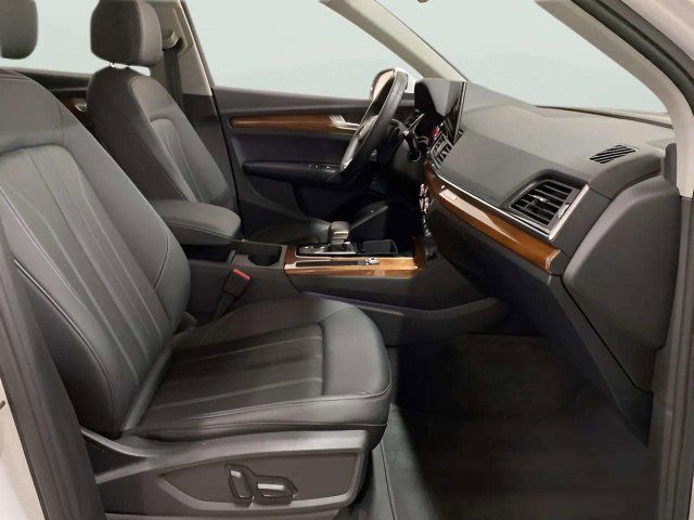 Used 2023 Audi Q5 2.0T Premium w/ Convenience Package AWD/4WD image 25
