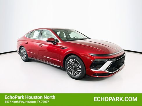 Used 2025 Hyundai Sonata SEL image 1