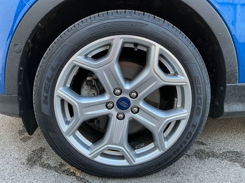 Used 2019 Ford Escape Titanium w/ U9j03 - Titanium Tow Package image 30