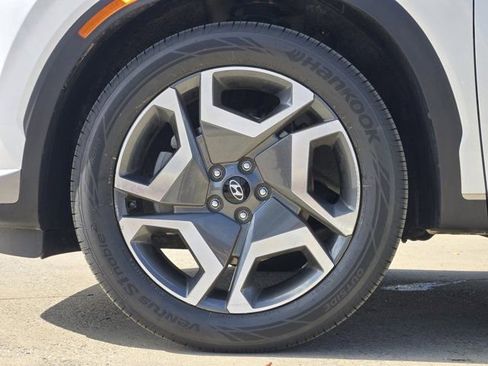 Used 2024 Hyundai Palisade SEL w/ Premium Package image 11