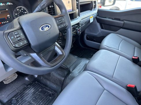 New 2026 Ford F250 XL w/ FX4 Off-Road Package image 9