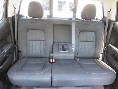 Used 2018 GMC Canyon SLE w/ Nightfall Edition AWD/4WD image 25