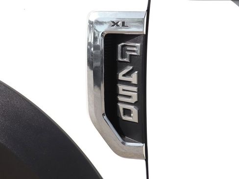 Used 2020 Ford F450 XL image 39