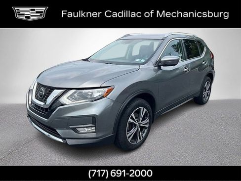 Used 2020 Nissan Rogue SV w/ Sun & Sound Touring Package AWD/4WD image 12