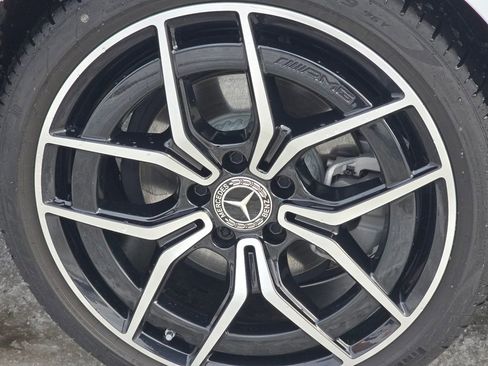 Certified 2025 Mercedes-Benz C 300 4MATIC Sedan image 9